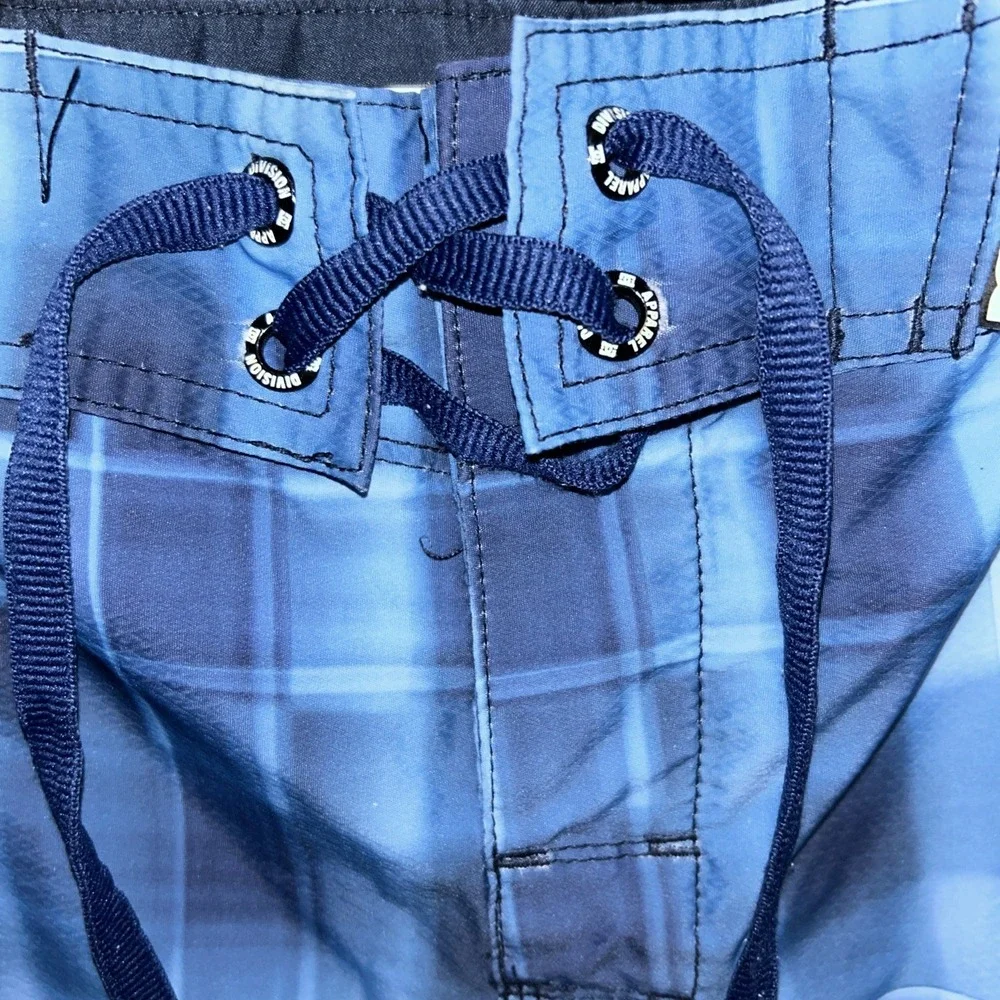 DC Apparel Swim Trunks Board Shorts 34 Blue‎